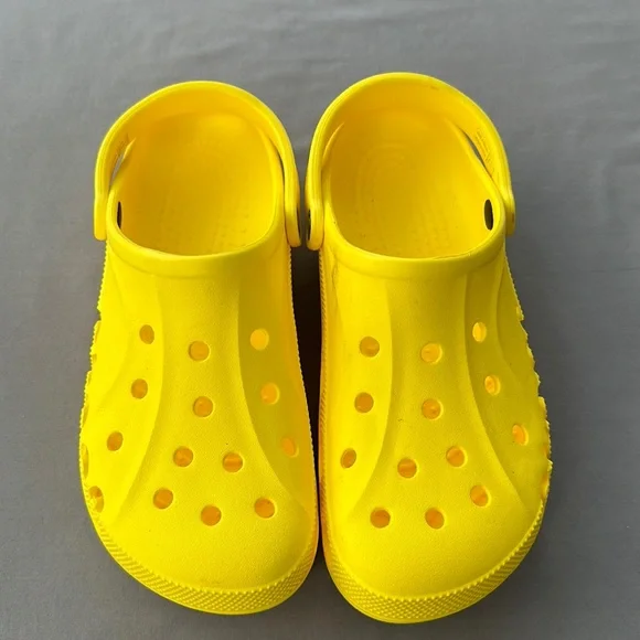 CROCS | Shoes | Crocs Unisex Classic Clogs Yellow Size 9  display picture 3